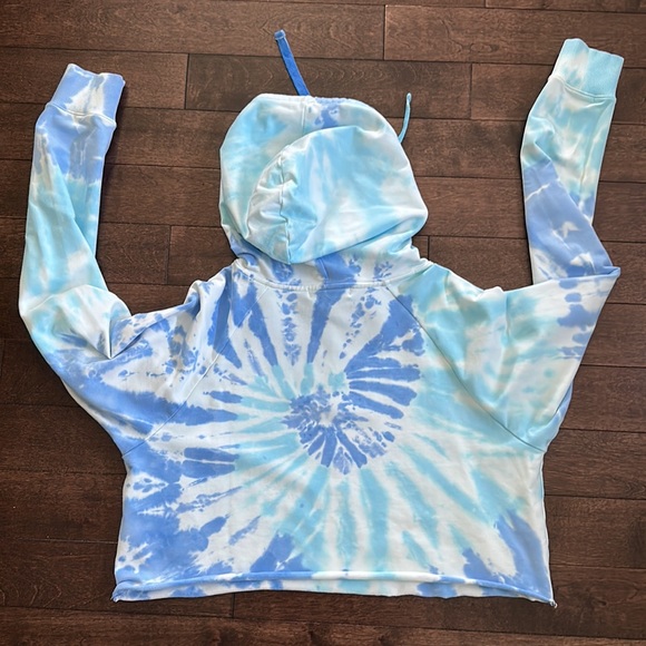 Spiritual Gangster Luna Crop Hoodie Aruba Blue White Tie Dye Terry S NWOT - Picture 8 of 8